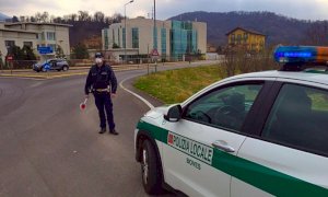 Erano all'interno di locali pubblici senza Green pass: multati in due