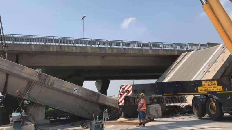 Crollo del viadotto di Fossano: Anas, ministero e Provincia contro le imprese che eseguirono i lavori