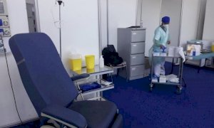 Covid, per i non vaccinati il rischio di finire in terapia intensiva è otto volte più alto