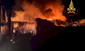 Incendio a Ceva, gli esami dell'Arpa sull'aria non rilevano criticità