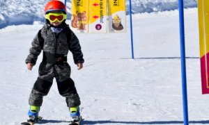 Campo scuola Isiline a Pian Munè: imparare a sciare divertendosi