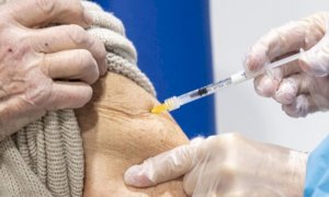 Oggi in Piemonte 5.835 persone si sono vaccinate contro il Covid
