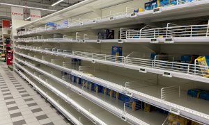 Guerra, caro prezzi e rischio stop tir: assalto ai supermercati 