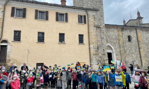 A Limone Piemonte una cerimonia per accogliere i profughi ucraini
