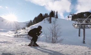 Lo “sciatore misterioso” protagonista a Dubai