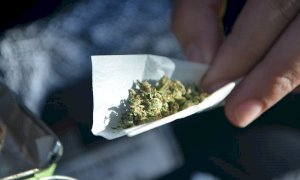 Riforniva di hashish e marijuana gli amici, condannato un 26enne di Busca