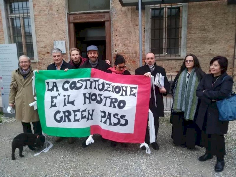 L’appello di Lauria al sindaco di Cuneo: “Chieda al governo di abolire il greenpass”