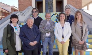 Il Caffè Letterario di Bra in giallo e blu per la pace in Ucraina nella domenica delle Palme