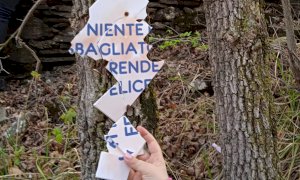 I vandali devastano il Sentiero di Petinmenin a Vignolo