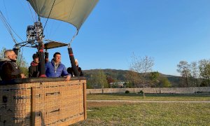 Primo volo turistico in mongolfiera nel cielo di Busca