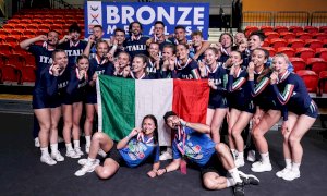 L’Italia conquista il bronzo ai mondiali di cheerleading: tra le azzurre la cuneese Anna Botasso