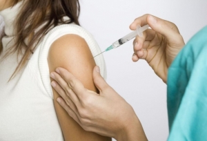 Vaccinazioni, inviti via e-mail dall’Asl CN1