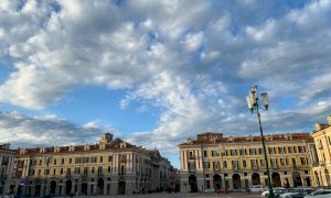 Cuneo si rifà il look in vista dell'arrivo del Giro d'Italia, asfalto nuovo in piazza Galimberti e Corso Nizza