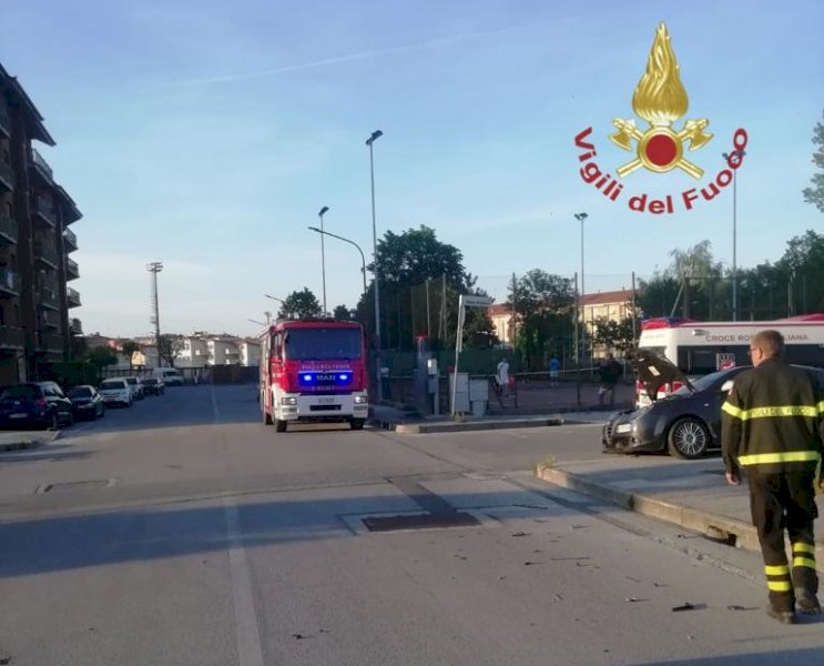 Scontro tra due auto a Mondovì, un ferito in ospedale