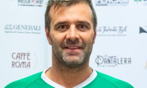Calcio, il portiere del Cuneo Olmo Campana appende i guanti al chiodo e organizza una partita di beneficenza