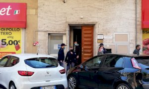Cuneo, l’“abusivo” di via Cavallotti denuncia per furto il padre dell’ex padrone di casa