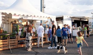 La Grande Fiera d'Estate continua con stand, convegni e disco dance