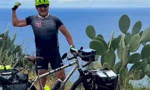 A 64 anni da Cuneo a Ragusa in bicicletta: l’impresa in solitaria di “Speedy” Barale