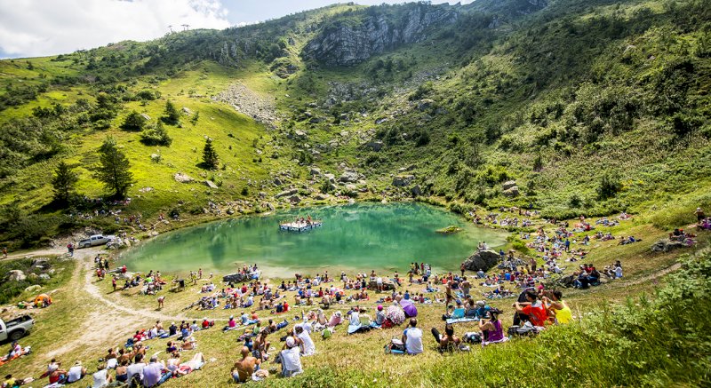 “Note d’acqua” al lago Terrasole di Limone, tre concerti d’autore a 1750 metri
