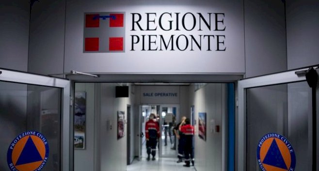 Ora la Regione Piemonte frena sulle sospensioni di medici e infermieri non vaccinati