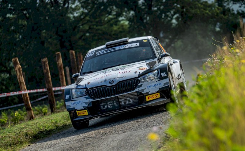 Nikolay Gryazin, in coppia con Konstantin Aleksandrov, vince il Rally di Alba