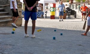 Mondovì, l’Associazione Bocce Quadre presenta il “1° Manuale del Provetto Giocatore”