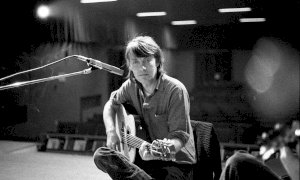 Cuneo, si canta De Andrè in piazza Biancani