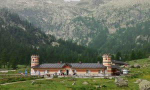 I servizi igienici del Valasco sono tornati agibili. I gestori: 