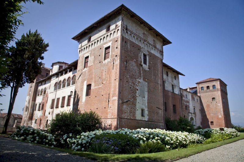 I Castelli Tapparelli di Lagnasco al secondo posto nella classifica piemontese dei "Luoghi del Cuore"