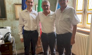 Alba, passaggio di consegne in Giunta: si dimette Marco Marcarino, lo sostituisce Lorenzo Barbero