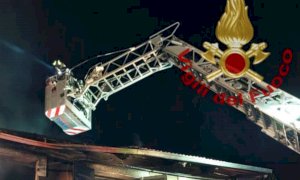 Incendio in abitazione a Savigliano, tre persone evacuate