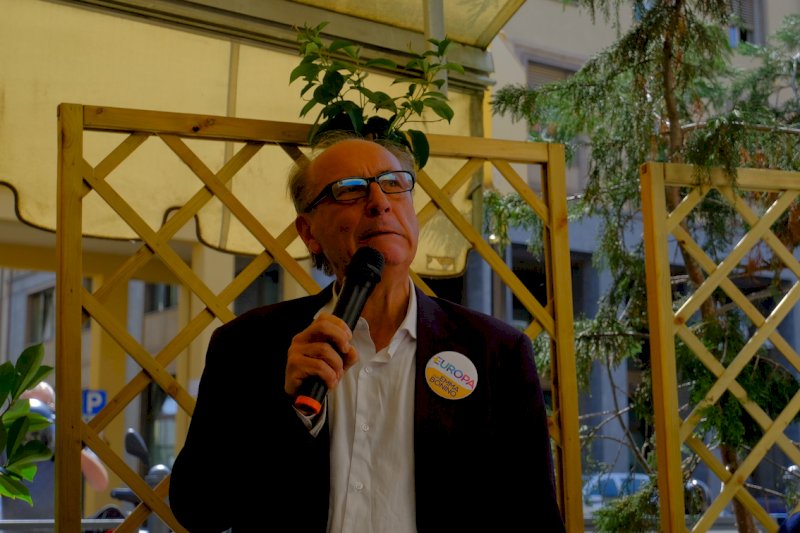 Si presentano i candidati cuneesi di +Europa: Martino annuncia lo sciopero della fame "per la democrazia"