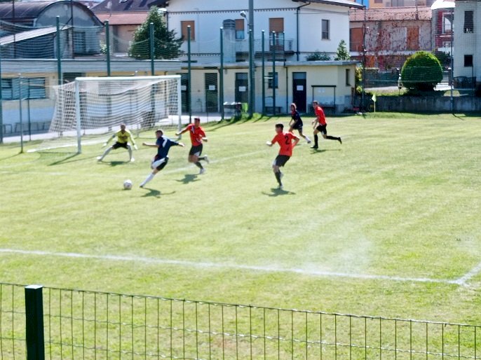 Un'azione della partita tra Boves e Sant'Albano di domenica scorsa