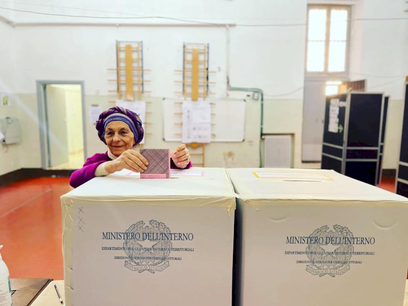 Emma Bonino fuori dal parlamento: la leader di Più Europa perde a sorpresa a Roma