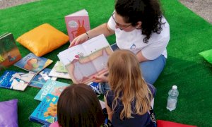 Alba: da sabato 8 ottobre ripartono le letture animate “Una storia tira l’altra”