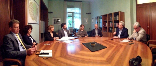 Il tavolo dell’incontro tra Confindustria-Ance e Provincia di Cuneo