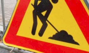 Chiusura al traffico della strada provinciale 163 in località Panirole, a Monforte d’Alba