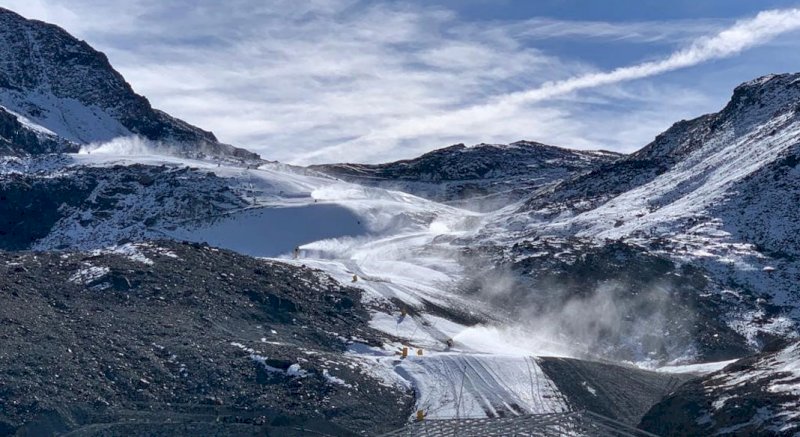 Sci alpino, Coppa del mondo: non c'è neve, saltano le discese di Zermatt-Cervinia