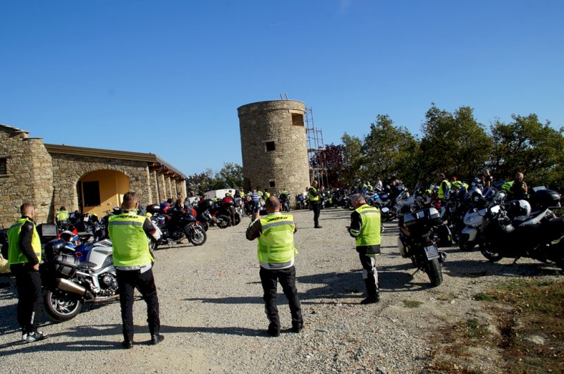 Grande partecipazione per il Motogiro della Bianco Moto