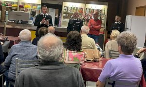 Truffe per strada, in casa e online: i Carabinieri di Busca spiegano come comportarsi