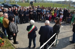 Area verde di frazione Riva di Bra intitolata al veterinario Delfino