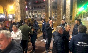 Calcio: l'abbraccio dei Fedelissimi al Cuneo Olmo con la 