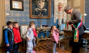 Tanti piccoli “sindaci di Savigliano” del domani in visita al Comune