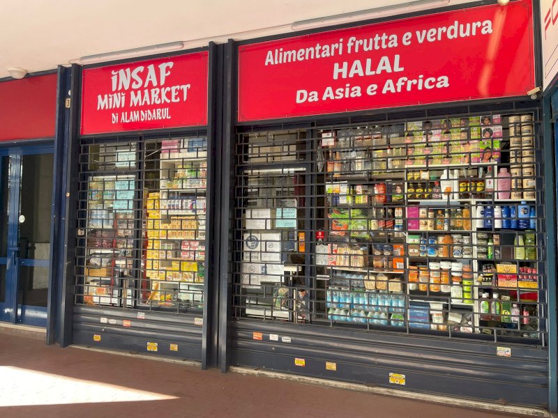 Pugno duro coi locali dell’area di corso Giolitti: chiude anche il minimarket Insaf