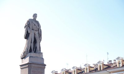 Barbaroux si rifà il look: in progetto il restauro della statua in piazza Galimberti