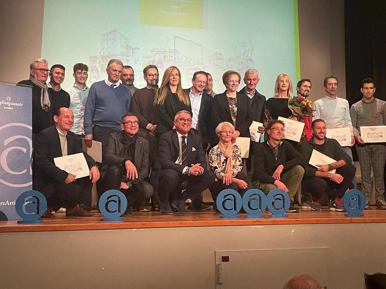 La Zona di Carrù di Confartigianato Cuneo ha premiato la “Fedeltà Associativa”