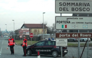 Evade dagli arresti domiciliari per andare al bar ma viene arrestato dai Carabinieri