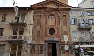 Borgo San Dalmazzo, concluso il restauro della facciata della chiesa di Santa Croce