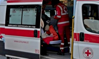 Grave incidente sul lavoro a Barge: ferito un ventenne