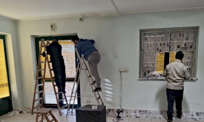Ritinteggiati i muri del salone polivalente di San Chiaffredo